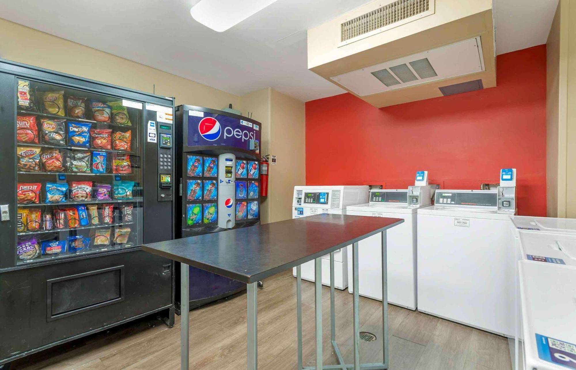 Extended Stay America Suites - Hanover - Parsippany Whippany Zewnętrze zdjęcie